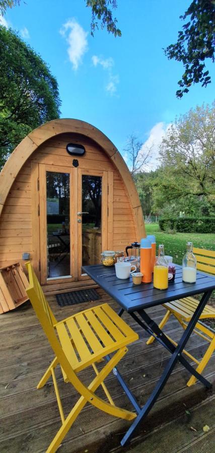 Cabane 2/3 Pers Au Camping Les Patis Nazelles-Negron Ngoại thất bức ảnh